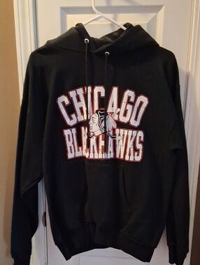 Hanes Black Chicago Blackhawks Pullover Hoodie with Red and White Graphic